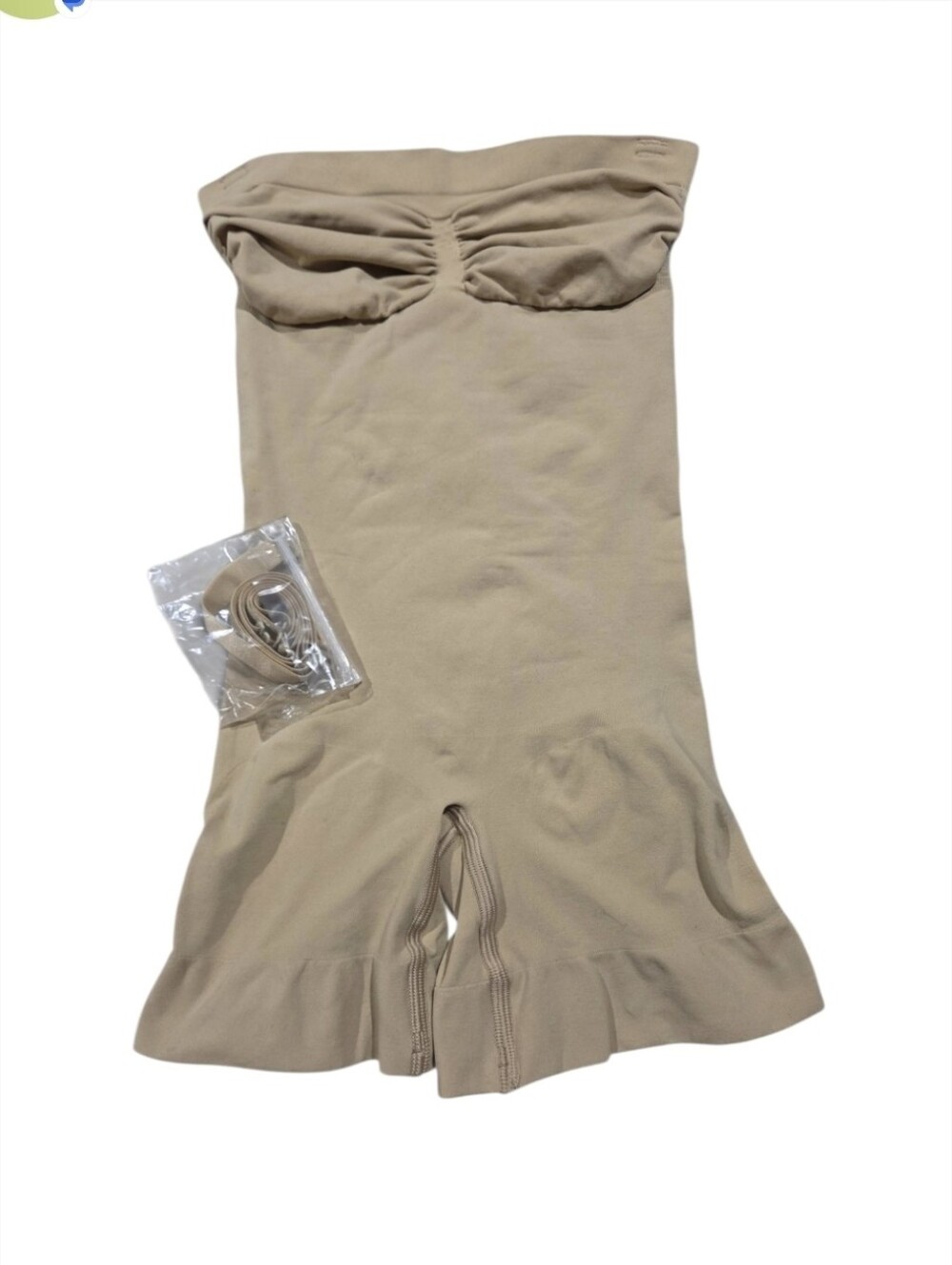 SKIMS Med SEAMLESS SCULPT strapless shortie bodysuit In Clay NWOT